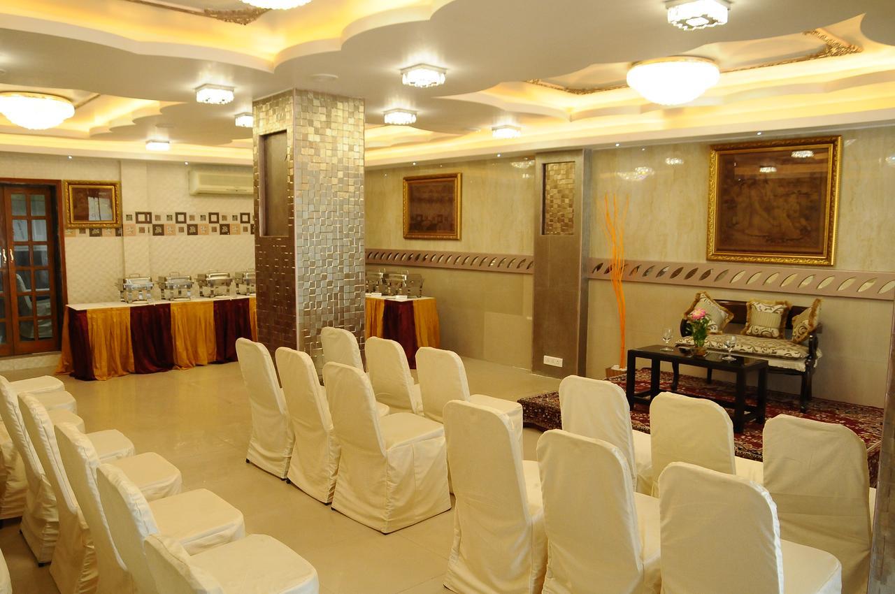 Kanchi Residency Chennai Bagian luar foto