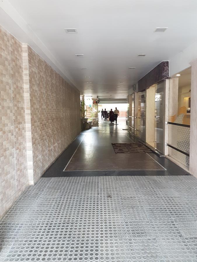 Kanchi Residency Chennai Bagian luar foto